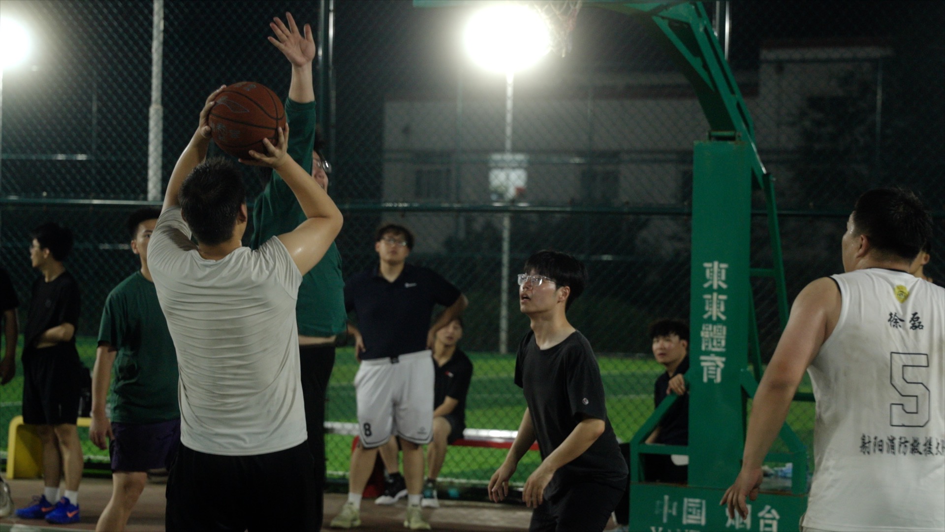 睿创微纳